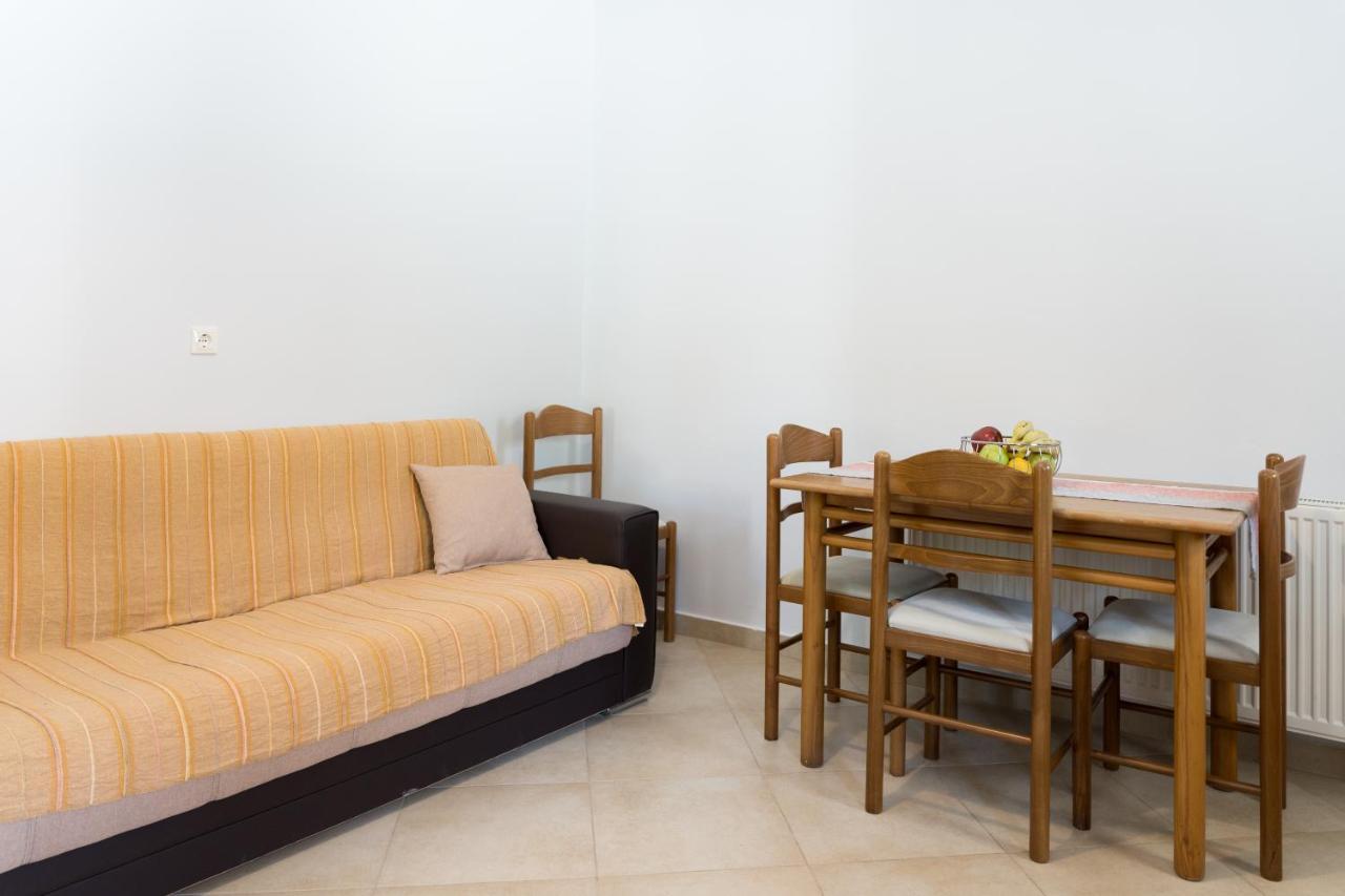 Vilatoria Guesthouse Agia Thekli Екстер'єр фото