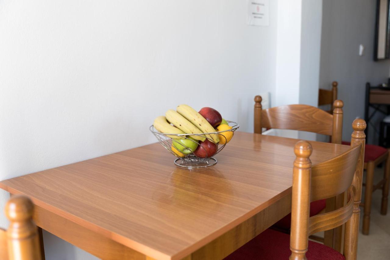 Vilatoria Guesthouse Agia Thekli Екстер'єр фото