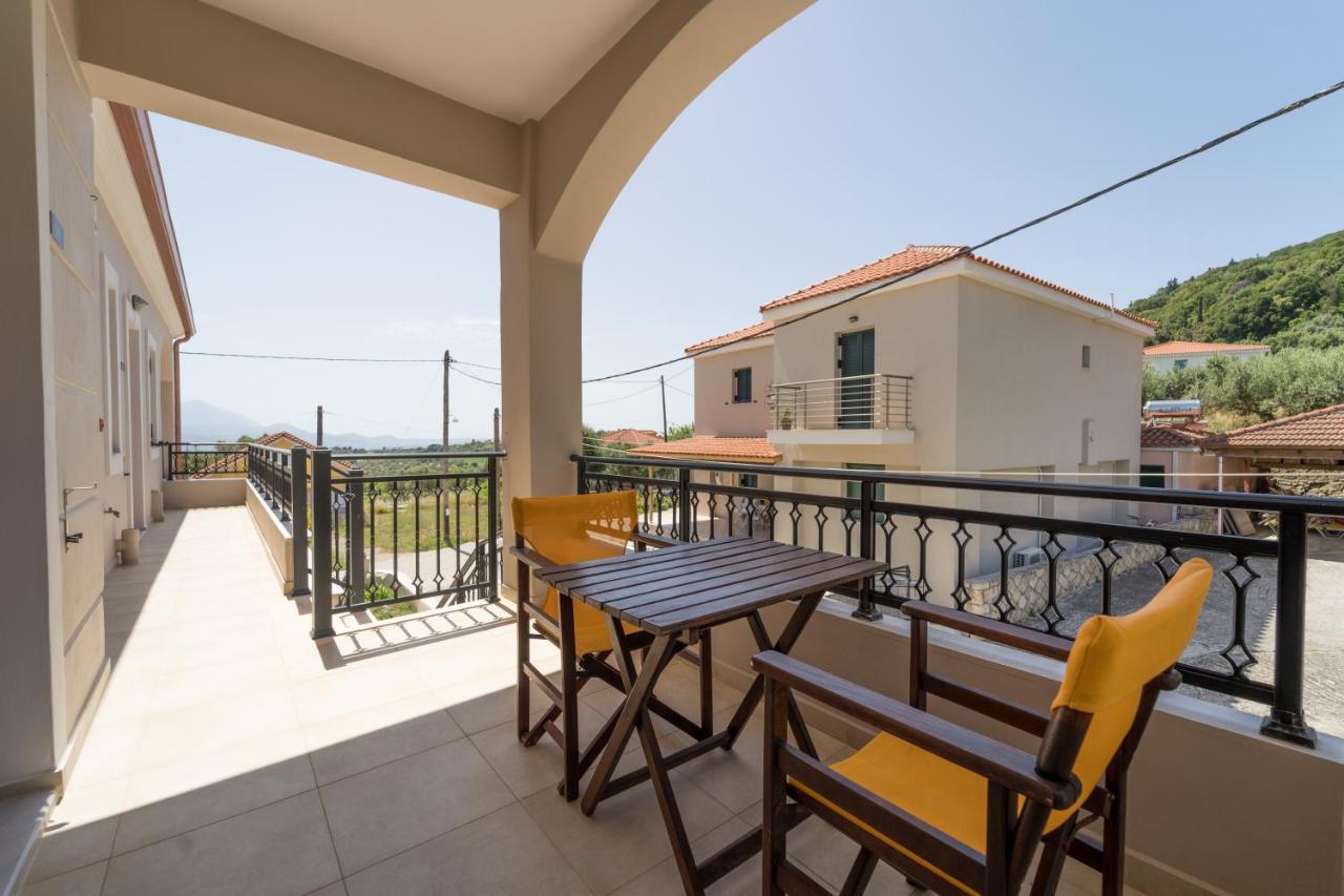 Vilatoria Guesthouse Agia Thekli Екстер'єр фото