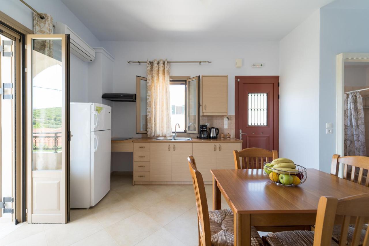 Vilatoria Guesthouse Agia Thekli Екстер'єр фото